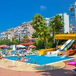 Ark And Hotel 3*