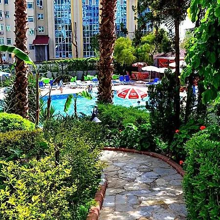 Ark And Hotel 3*